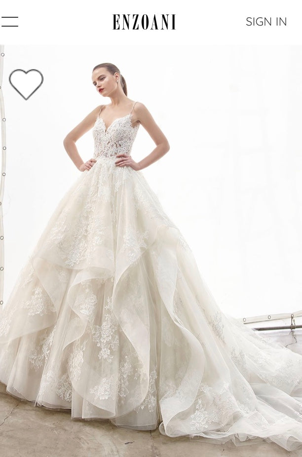 Enzoani 'Natassia' size 2 used wedding dress front view on model