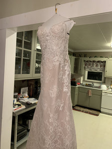 Mon Cherie 'Cabaletta' size 4 used wedding dress  front view on hanger
