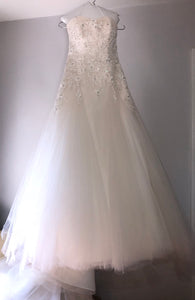 Maggie Sottero 'Nora' size 10 new wedding dress front view on hanger