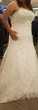 Load image into Gallery viewer, David&#39;s Bridal &#39;Lace&#39; size 14 new wedding dress side view on bride
