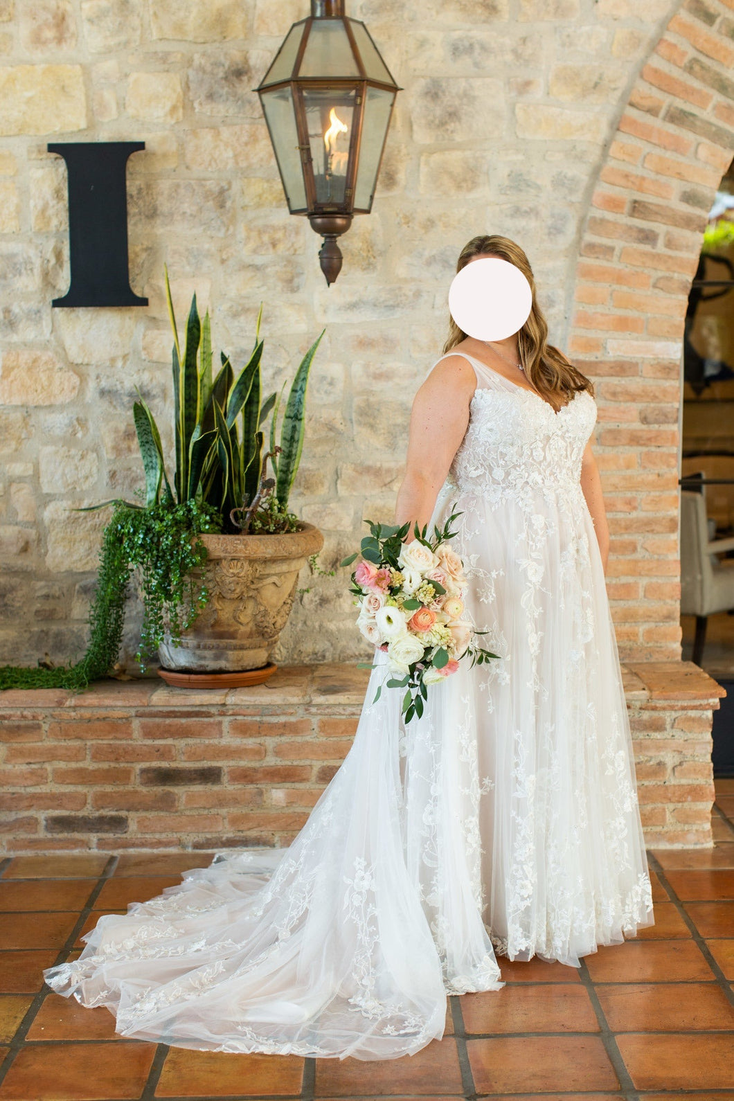 Mon Cherie 'Rosabella 218212' wedding dress size-16 PREOWNED
