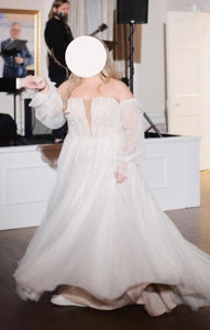 Willowby 'Aeryn' wedding dress size-16 PREOWNED