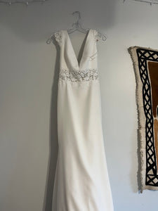 Mikaella '2181' wedding dress size-06 NEW