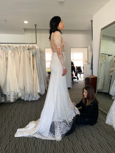 L’ezu 'Custom' wedding dress size-12 NEW