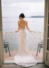 Load image into Gallery viewer, Ines Di Santo &#39;Passion&#39; wedding dress size-10 PREOWNED
