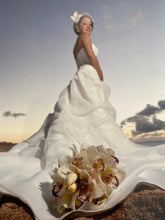 Load image into Gallery viewer, Custom &#39;A Line&#39; size 4 used wedding dress side view on model
