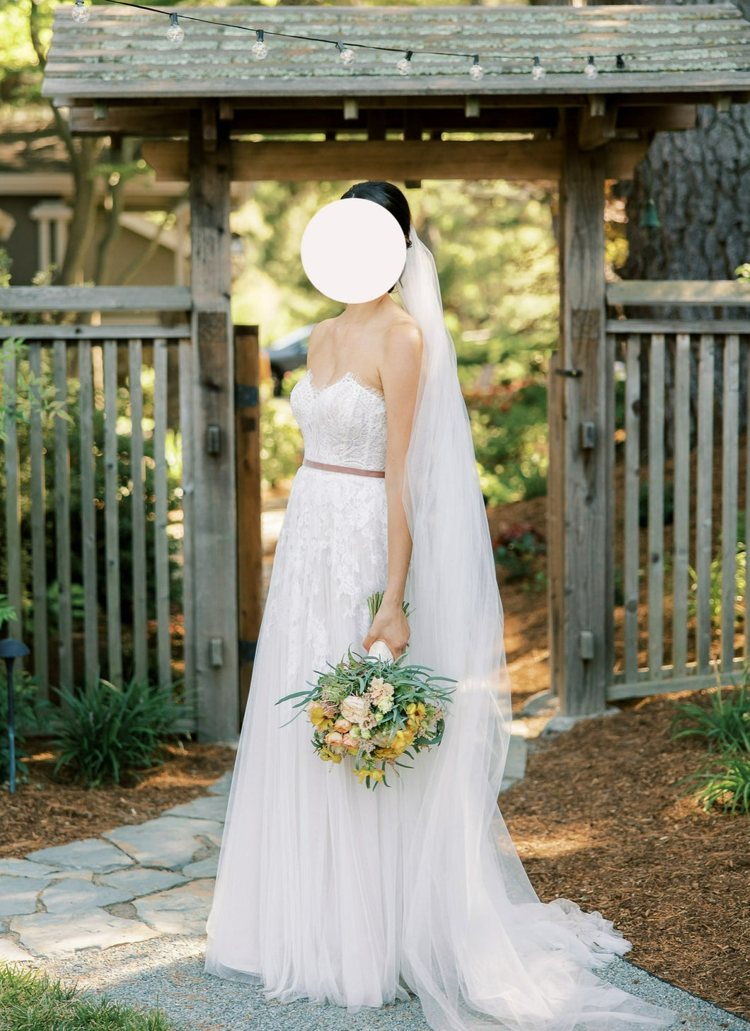 Willowby 'Geranium' wedding dress size-06 PREOWNED