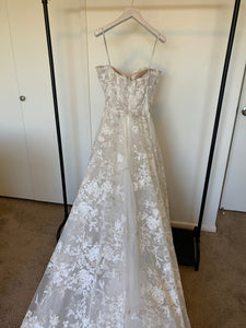 Monique Lhuillier 'Lakely' wedding dress size-04 PREOWNED
