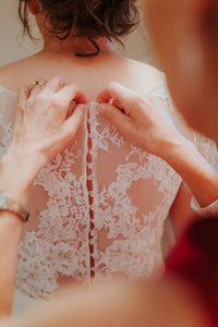 Lea Ann Belter 'Iris' wedding dress size-12 PREOWNED