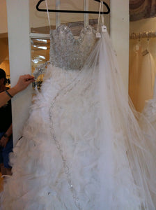 Lazaro '3161' wedding dress size-04 PREOWNED