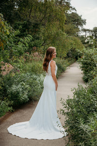 Sarah Seven 'Easten' wedding dress size-04 PREOWNED