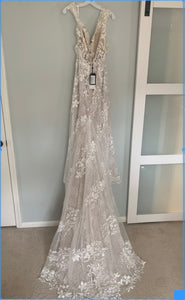 Justin Alexander '88275 Ember ' wedding dress size-10 NEW