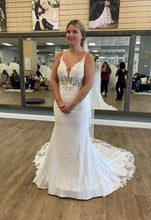 Load image into Gallery viewer, Allure Bridals &#39;3450&#39; wedding dress size-12 NEW
