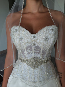 Eve of Milady '1456' size 4 used wedding dress front view close up
