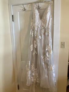 Jenny Yoo 'Jackie' wedding dress size-08 PREOWNED