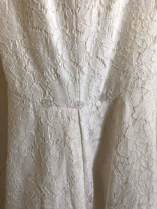 Rebecca Schoneveld 'Ines' size 2 used wedding dress front view close up