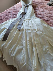 Paloma Blanca 'Mermaid' wedding dress size-02 PREOWNED