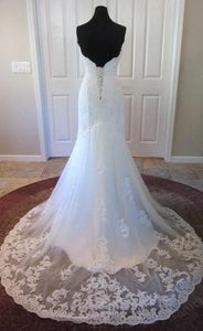 Kenneth Winston '1518' size 12 new wedding dress back view on mannequin