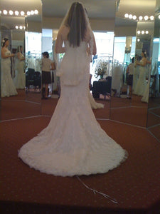 San Patrick 'Eneida' wedding dress size-10 PREOWNED