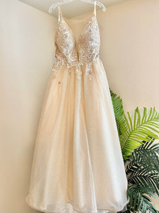 Milla Nova 'Marianna' wedding dress size-10 NEW