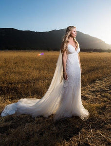Amsale 'Kalel' size 6 used wedding dress front view on bride