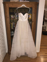Load image into Gallery viewer, Hayley Paige &#39;Lily&#39; size 8 used wedding dress front view on hanger
