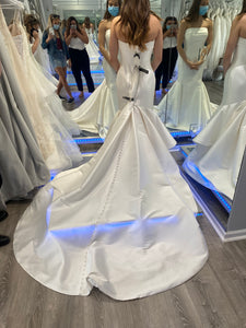 sophia tolli 'Gisele ' wedding dress size-04 NEW