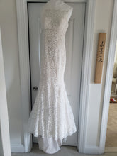 Load image into Gallery viewer, Lillian West &#39;6480&#39; wedding dress size-02 PREOWNED
