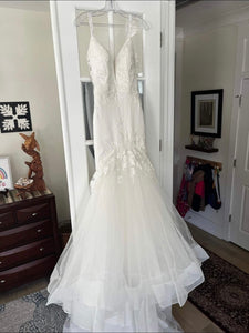 Madison James 'MJ700' wedding dress size-06 NEW