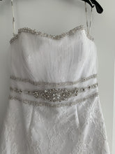 Load image into Gallery viewer, Cosmobella &#39;7385&#39; size 12 used wedding dress front view close up
