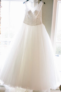 Danielle Caprese '113043' size 8 used wedding dress front view on hanger
