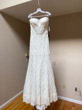 Load image into Gallery viewer, Wtoo &#39;Emerson&#39; wedding dress size-12 NEW
