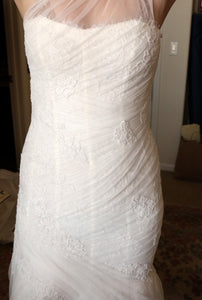 Monique Lhuillier 'Charlene' size 6 new wedding dress front view close up on bride