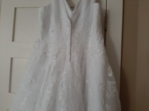 David's Bridal '9V3434' wedding dress size-20 NEW