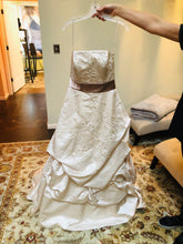 Load image into Gallery viewer, Oleg Cassini &#39;CT203&#39; size 6 new wedding dress front view on hanger
