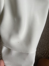 Load image into Gallery viewer, Scout Bridal  &#39;Horizon&#39; wedding dress size-08 PREOWNED
