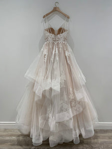 Essense of Australia 'D2893' wedding dress size-12 NEW