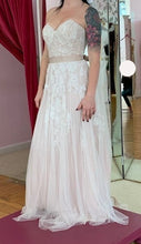 Load image into Gallery viewer, Willowby &#39;51604&#39; wedding dress size-04 NEW
