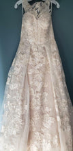 Load image into Gallery viewer, Oleg Cassini &#39;High Neck Tank Lace&#39; wedding dress size-08 NEW
