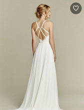 Load image into Gallery viewer, Hayley Paige &#39;Palermo&#39; size 12 used wedding dress back view on model
