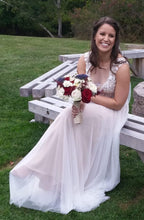 Load image into Gallery viewer, Wtoo &#39;Marnie&#39; wedding dress size-10 PREOWNED
