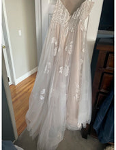 Load image into Gallery viewer, Watters &#39;Harmony&#39; wedding dress size-20 NEW
