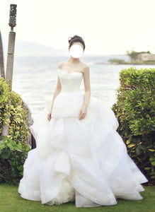 Vera Wang 'Katherine' wedding dress size-02 NEW