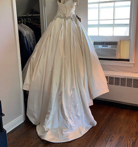 Pnina Tornai '4019' wedding dress size-06 NEW