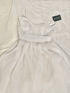 White by Vera Wang 'Michelle Espinal-Embler' wedding dress size-10 NEW