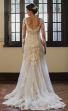 Load image into Gallery viewer, Mon Cherie &#39;N/A&#39; wedding dress size-10 PREOWNED
