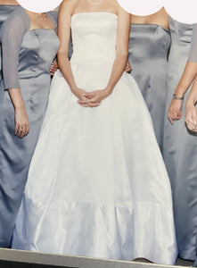 Vera Wang 'Vintage' wedding dress size-02 PREOWNED