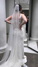 Load image into Gallery viewer, Rebecca Schoneveld &#39;Frieda&#39; wedding dress size-06 NEW
