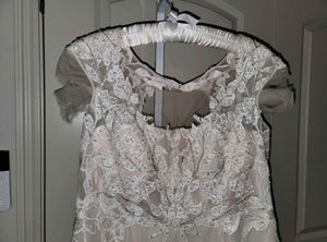 Galina Signature 'Illusion cap sleeve lace appliqued' wedding dress size-16 PREOWNED