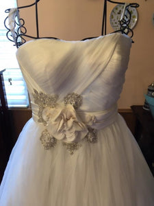 Oleg Cassini '14010227' wedding dress size-02 NEW